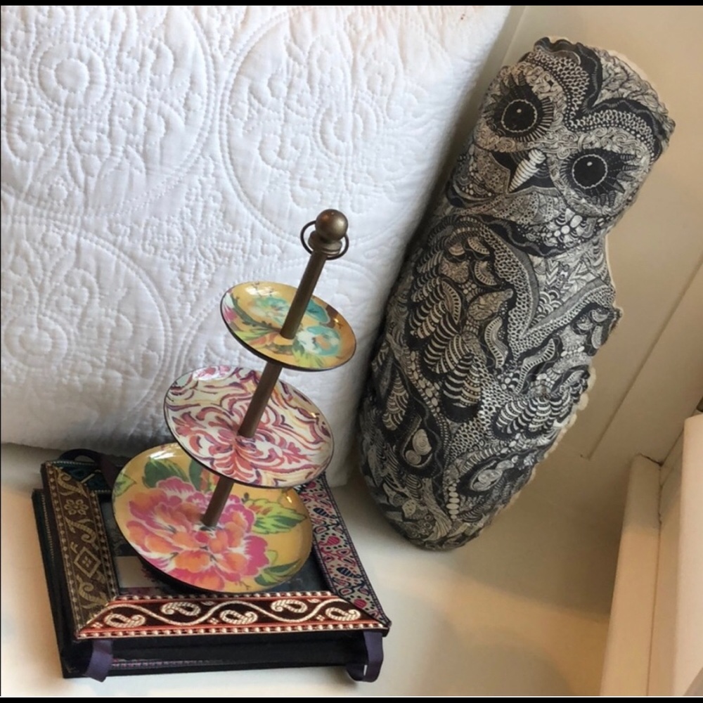 UO Owl Pillow
